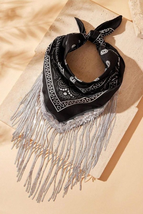 SHEIN VCAY Sparkly Western Cowboy Printed Bandana Scarf