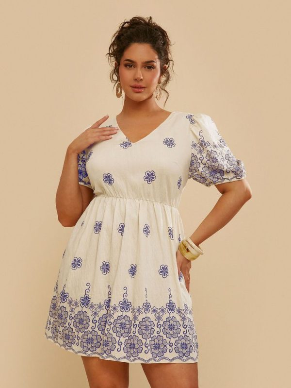 Travachic Women Retro V-Neck Puff Sleeve Floral Casual Vacation Spring/Summer Short Princess Dress