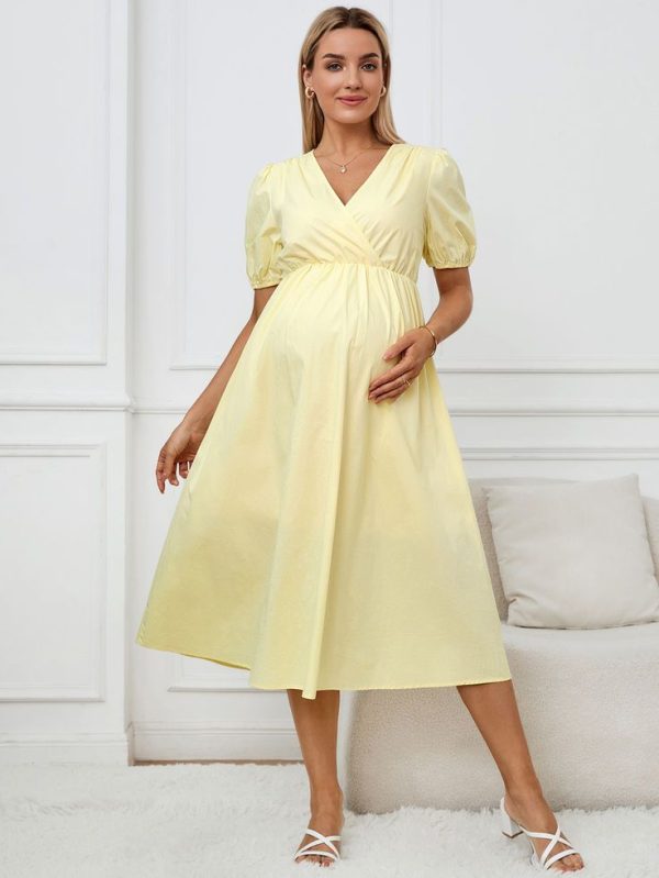 SHEIN Maternity Casual & Elegant Breastfeeding Dress, Short Sleeves, V-Neck, Knee-Length, Slim Fit