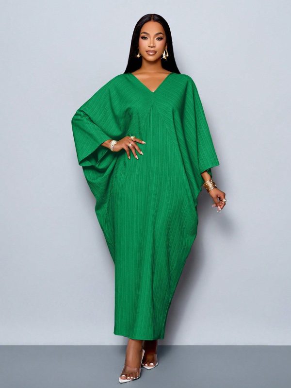 Women's Spring/Summer Elegant Vacation Solid Color V Neck Batwing Split Hem Long Dress