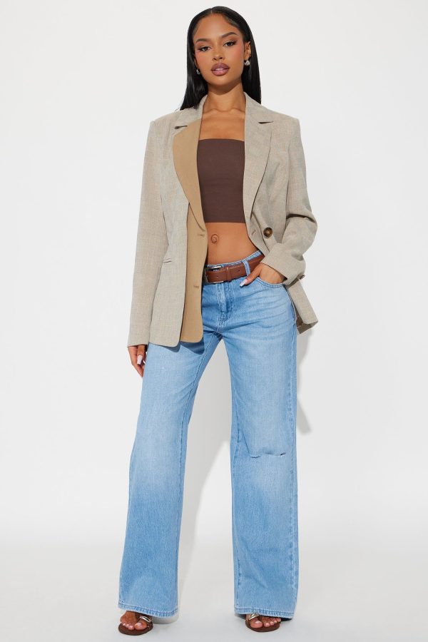 Women's She's So Sweet Relaxed Flare Jeans in Light Wash Size 13
